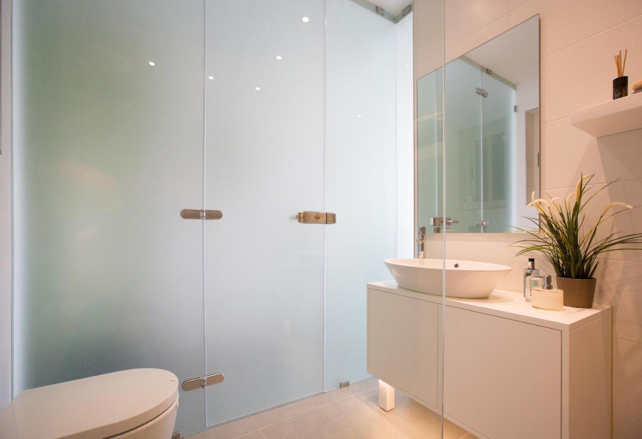 Appartement Splendid Seaside Retreat On Spinola Bay à San Ġiljan Extérieur photo